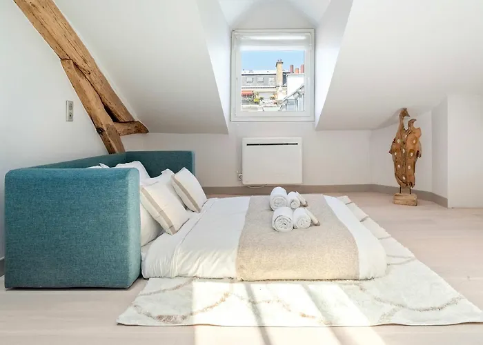 Sumptuous Near De Ville&marais Paris