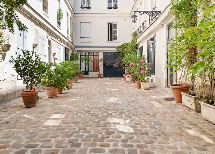 Sumptuous Near De Ville&marais Appartement