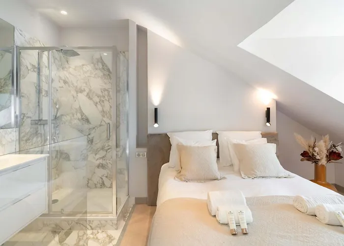 Sumptuous Near De Ville&marais *